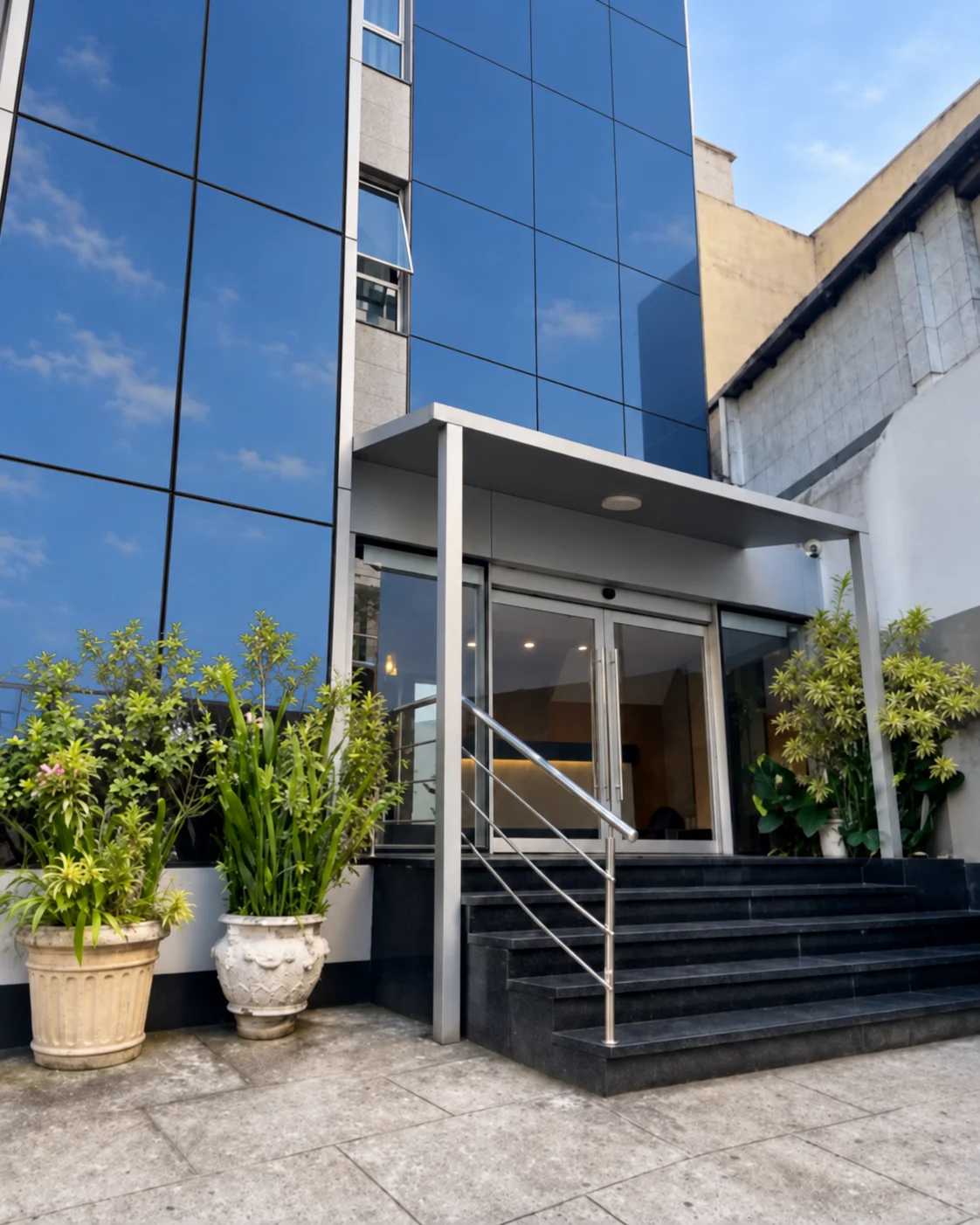 Saionara Hotel
